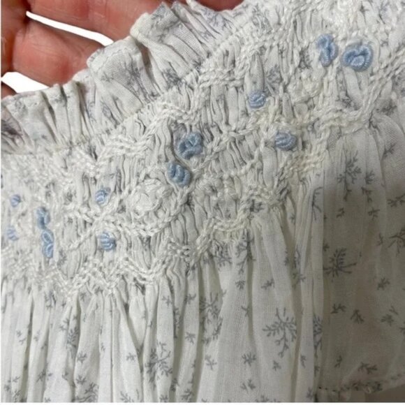 Doen | Lovisa Nightgown in Azure Windswept Floral Medium - Picture 4 of 8